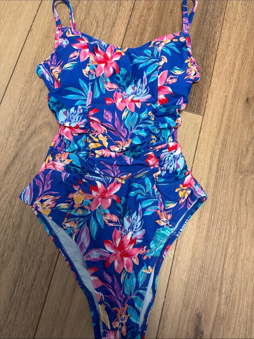 Cupshe NWT XS PURPLE Floral RUCHED FRONT TIE BACK SLIMMER One-Piece Swimsuit